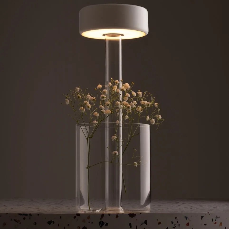 Lampa portabila cu baterii cu baza in forma de vaza AI design alb/ transparent