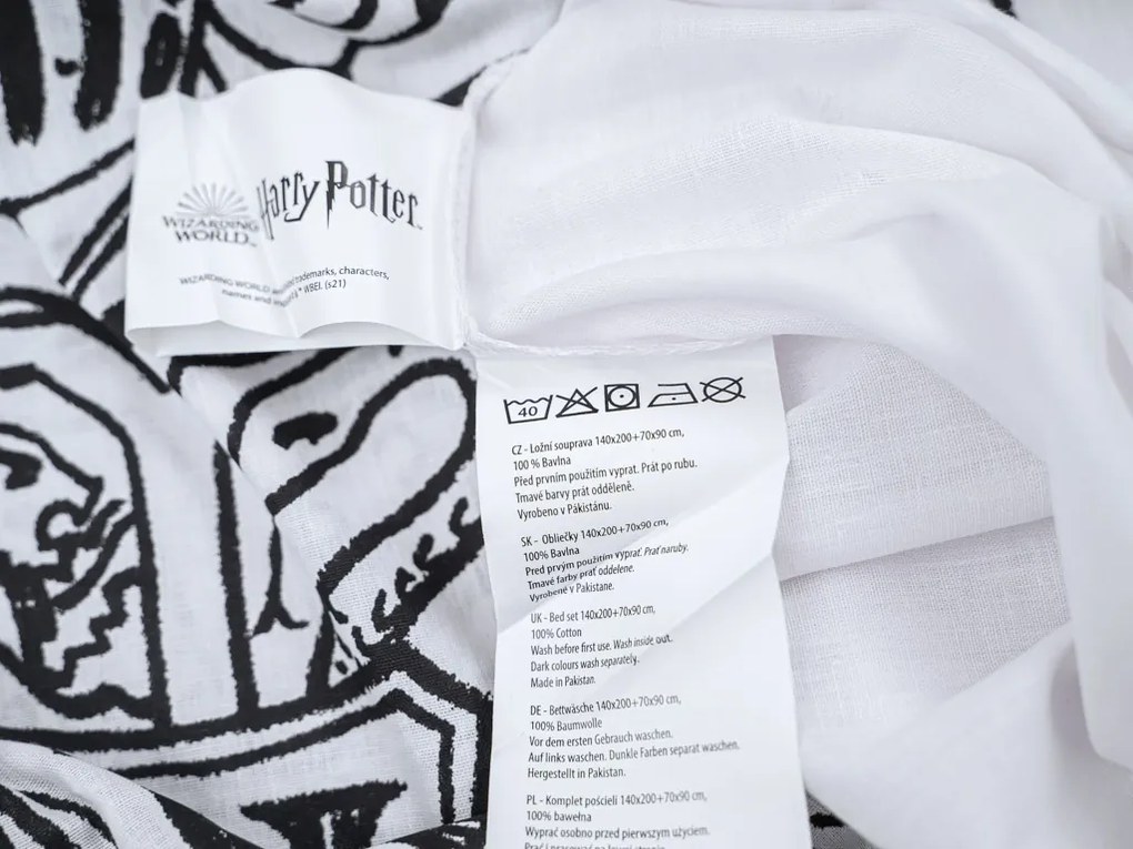 Lenjerie de pat luminoasa HARRY POTTER VISION alba Dimensiunile lenjeriei: 70 x 90 cm | 140 x 200 cm