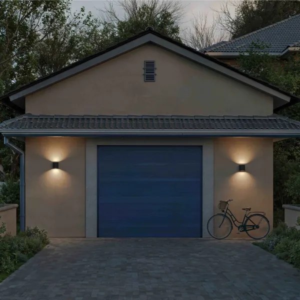 Philips - Aplică de perete pentru exterior LED ZYRA, 4,3 W, 230 V, 2700 K, IP44