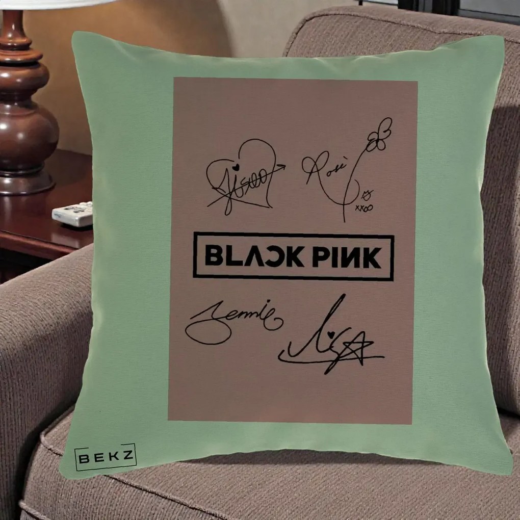 Perna Personalizata K-pop BLACKPINK Semnaturi Roz, 40x40 cm, Verde, Husa Detasabila, Perna Inclusa, BEKZ®