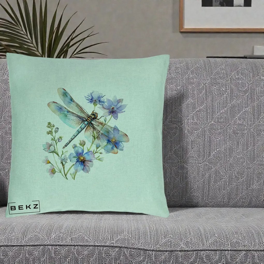 Perna Decorativa Libelula Acuarela Flori Albastre, 40x40 cm, Verde Menta, Husa Detasabila, Perna Inclusa, BEKZ®