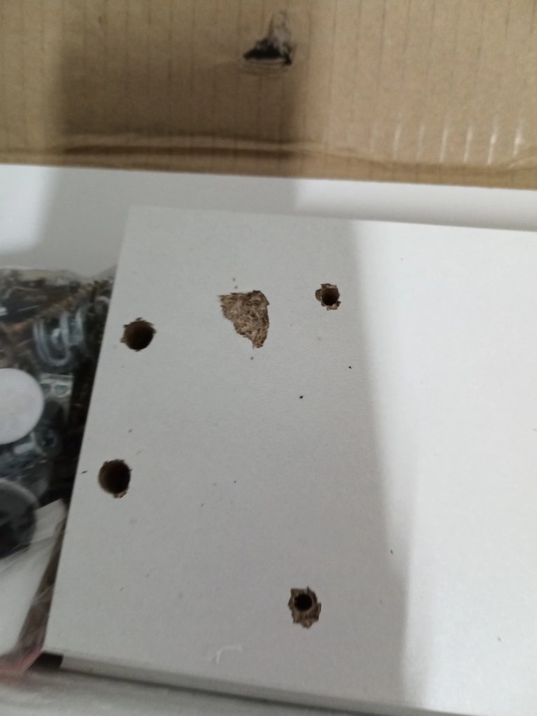 OFERTA Masă de dining neagră cu picioare albe MADO 120x80 II calitate.