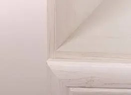 Dulap Kora, 2 Usi si 2 Sertare, Alb Antichizat