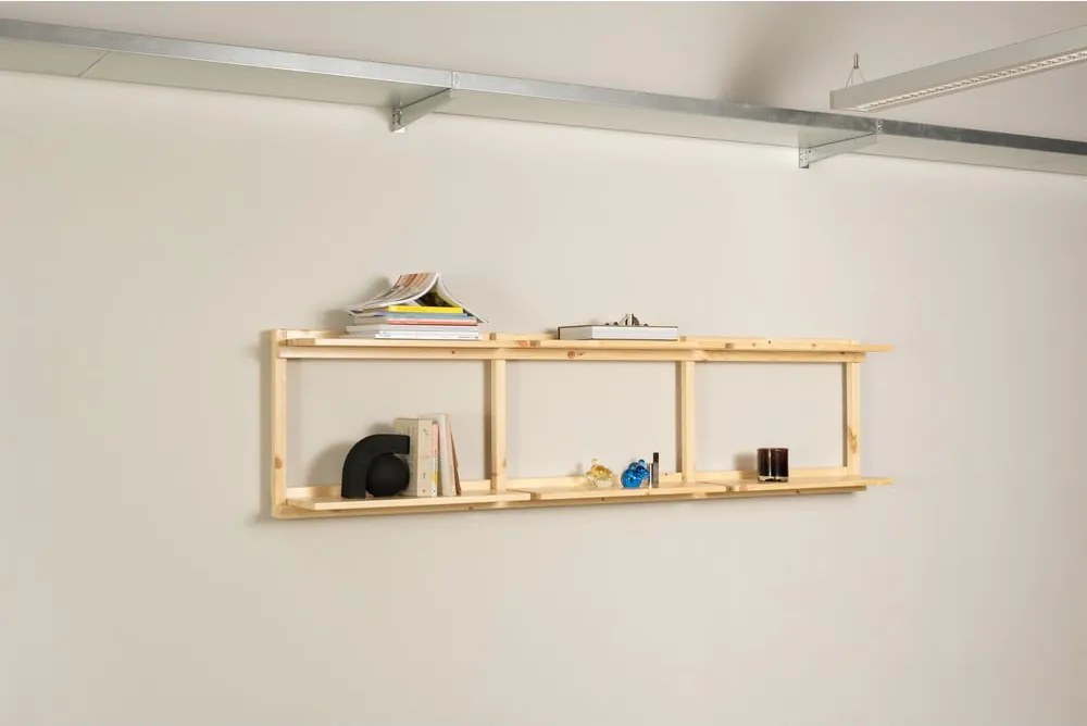 Bibliotecă de perete în culoare naturală din lemn de pin 192x47,5 cm Groove – Karup Design