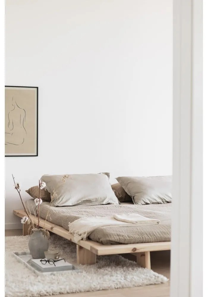 Pat matrimonial din lemn masiv de pin cu somieră 160x200 cm Japan – Karup Design