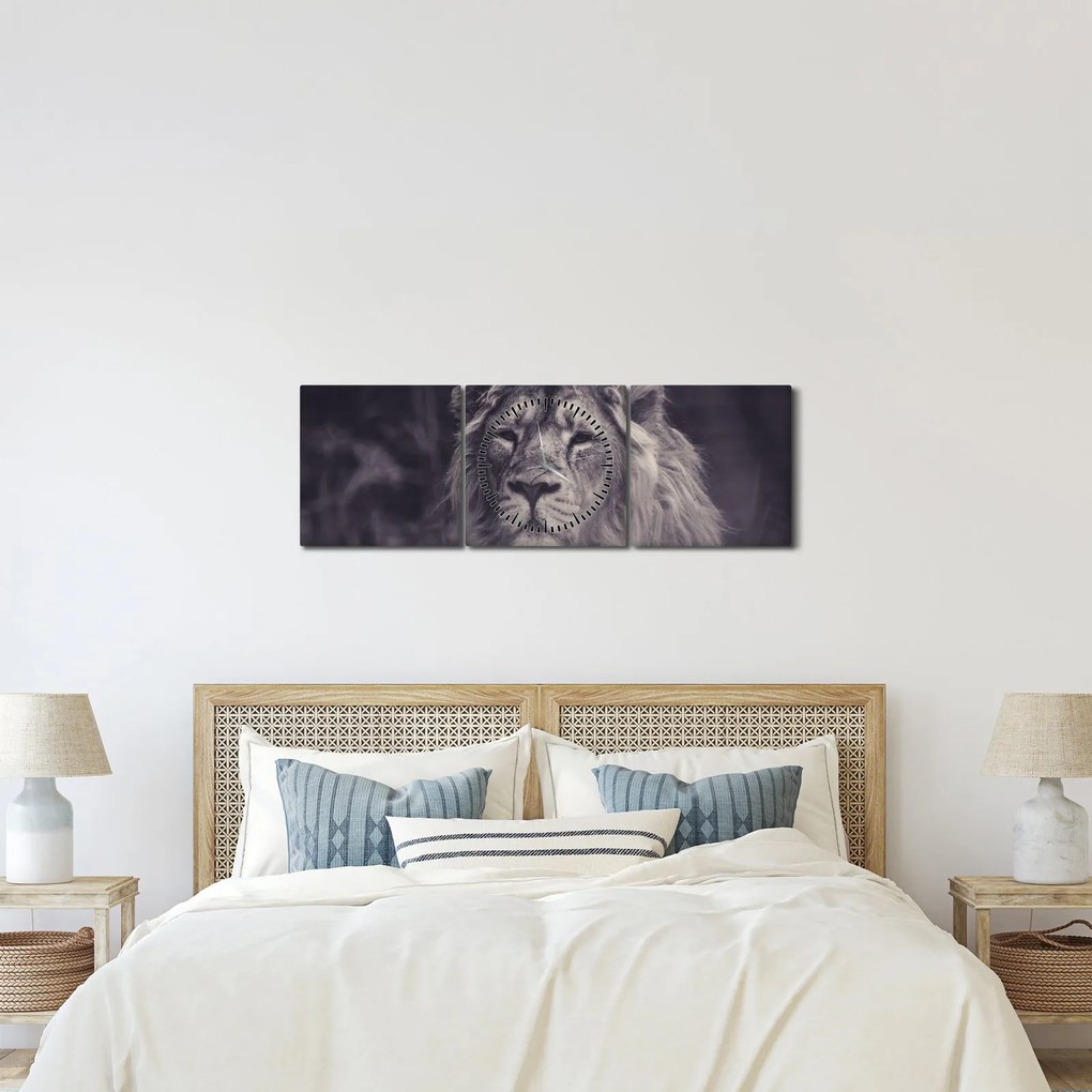 Tablou cu leu (cu ceas) (90x30 cm)