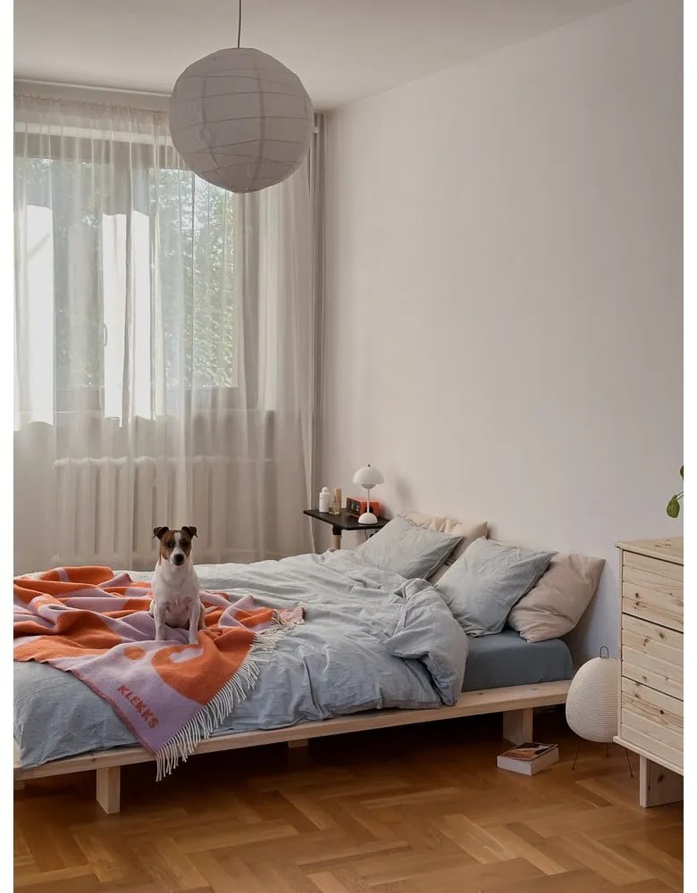 Pat matrimonial din lemn masiv de pin cu somieră 180x200 cm Japan – Karup Design