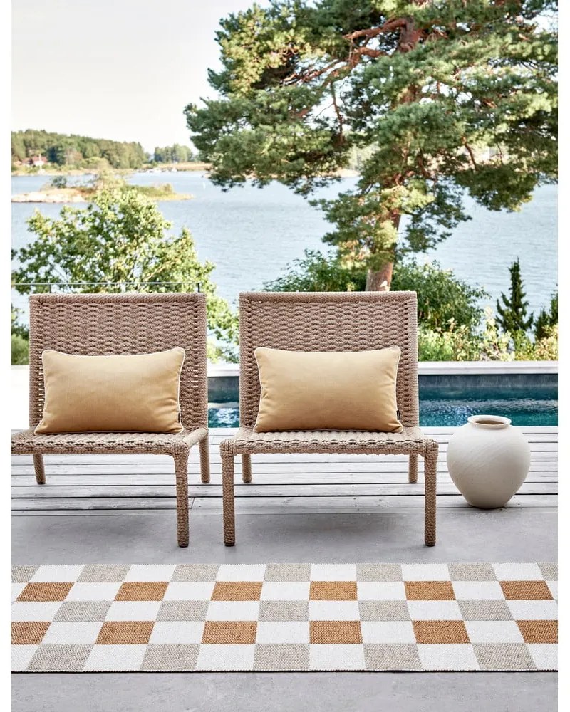 Covor tip traversă pentru interior și exterior galben ocru/bej 70x240 cm Pix Vanilla Ochre – Pappelina