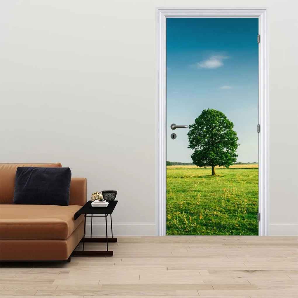 Fototapet pentru ușă - Copac în luncă (95x205cm)