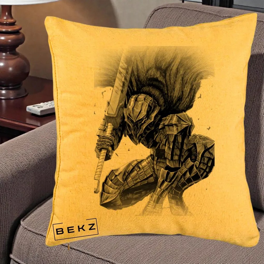 Perna Personalizata Berserk Guts Armor of Darkness Manga, 40x40 cm, Galben, Husa Detasabila, Perna Inclusa, BEKZ®