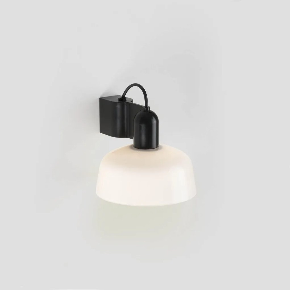 Aplica de perete design ambiental TATAWIN alb