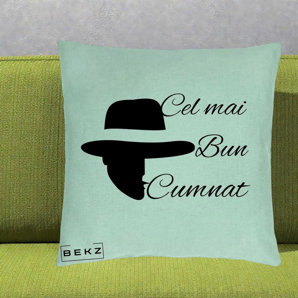 Cadou pentru Cumnat - Perna Personalizata Cel mai Bun Cumnat cu Silueta Palarie, 40x40 cm, Verde Menta, Husa Detasabila, Perna Inclusa, BEKZ®