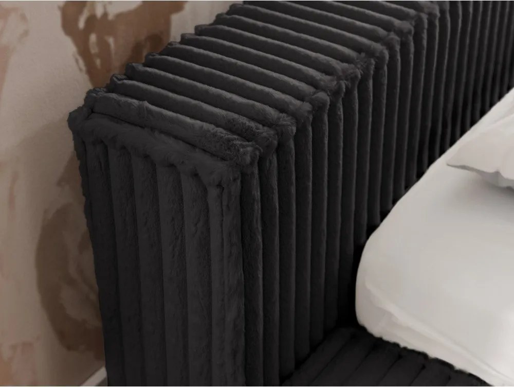 Pat matrimonial negru tapițat cu spațiu de depozitare cu somieră 160x200 cm Cloe – Ropez