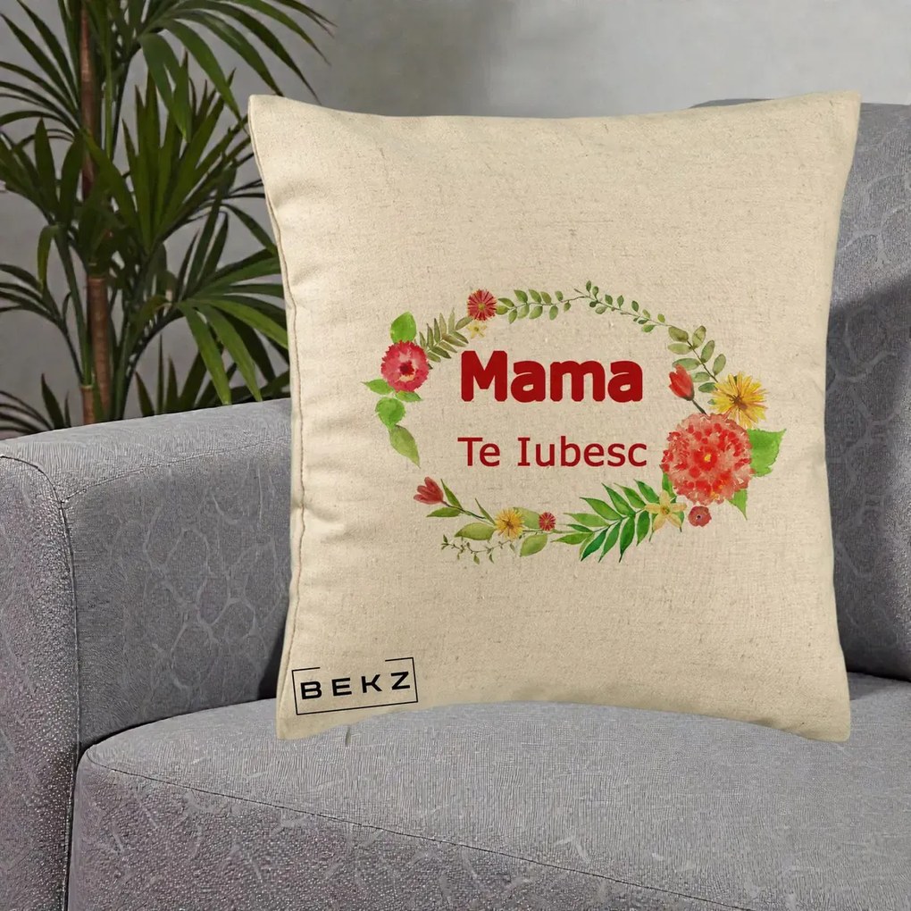 Cadou pentru Mama - Perna Personalizata Mama Te Iubesc Flori Rosii, 40x40 cm, Bej, Husa Detasabila, Perna Inclusa, BEKZ®