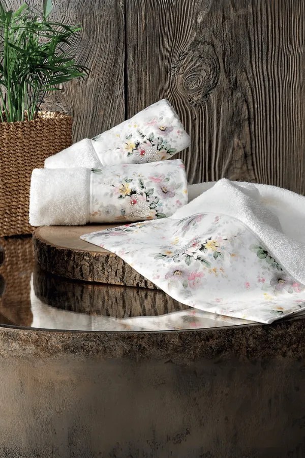 Set cadou de prosoape și prosop de corp FINOLA, 3 buc Alb / White Set (prosop mic 30x50cm, prosop 50x100cm, prosop de corp 75x150cm)