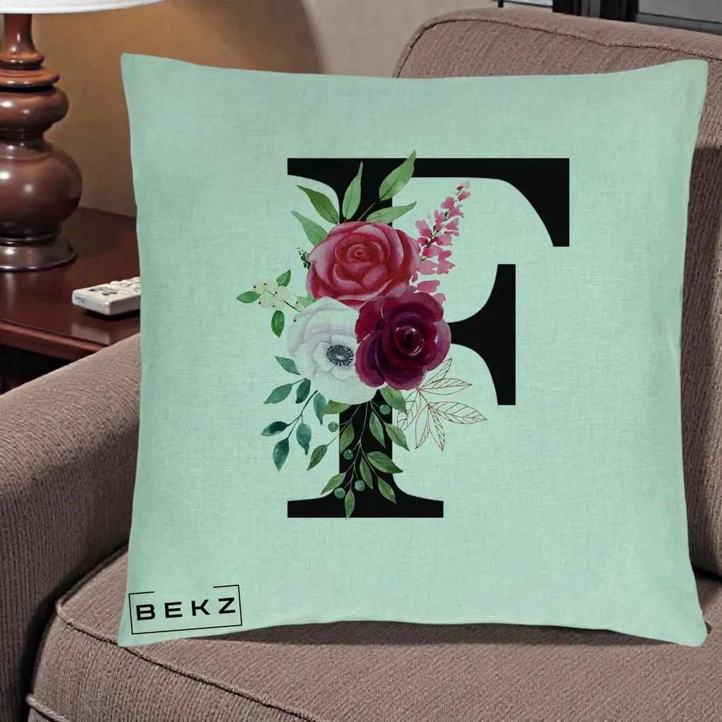 Cadou Personalizat - Perna Personalizata Monograma Florala Litera F, 40x40 cm, Verde Menta, Husa Detasabila, Perna Inclusa, BEKZ®