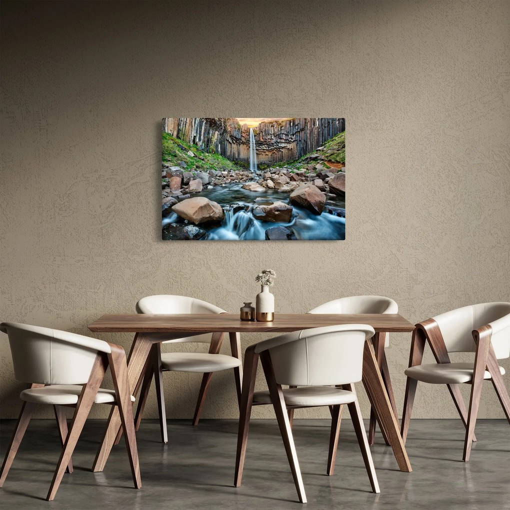 Tablou - Cascada Svartifoss, Islanda (90x60 cm)