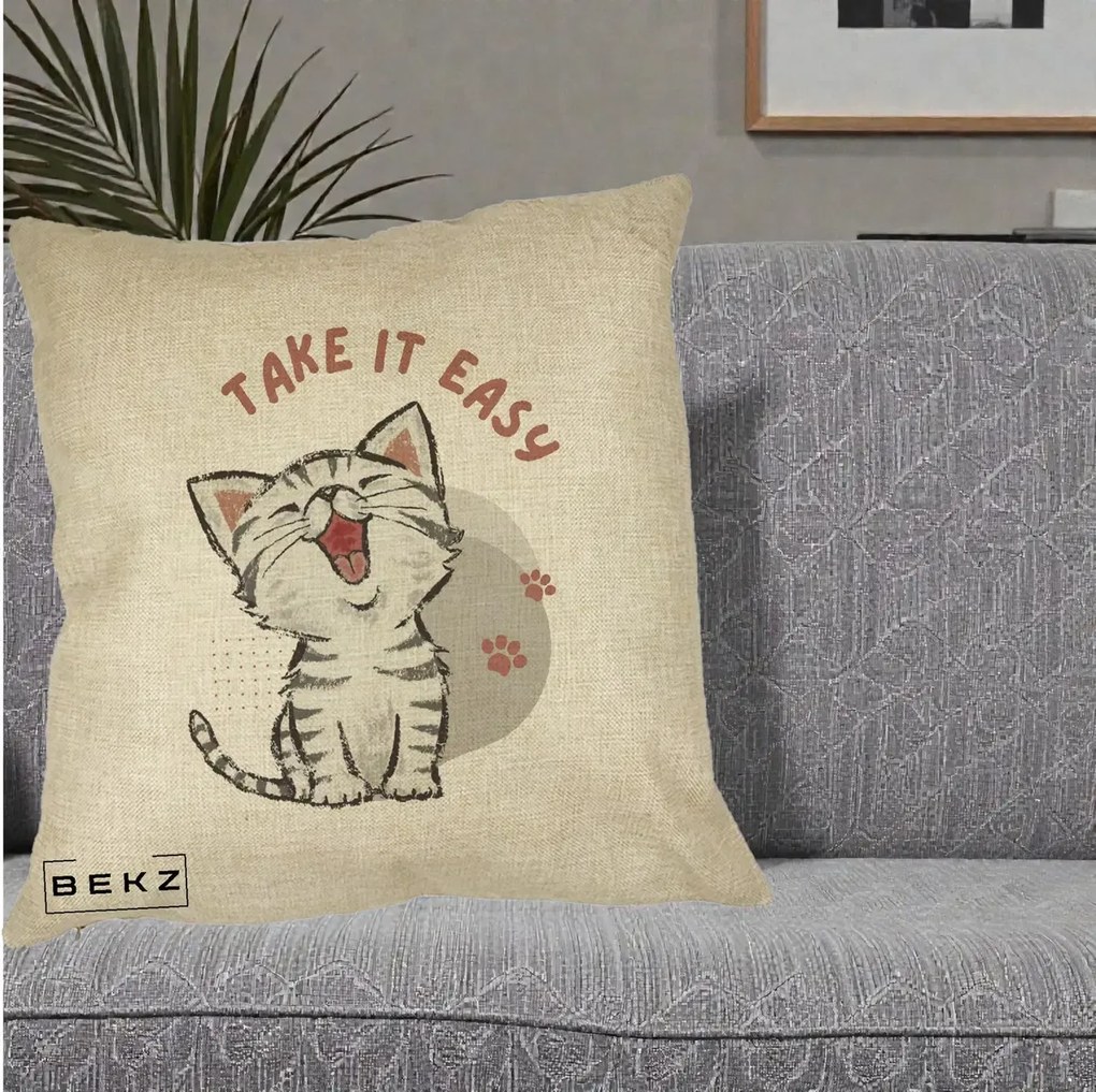 Perna Personalizata Take It Easy Cat, 40x40 cm, Crem, Husa Detasabila, Perna Inclusa, BEKZ®