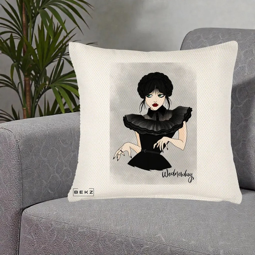 Perna Personalizata Wednesday Addams Portret Gotic, 40x40 cm, Crem Reliefat, Husa Detasabila, Perna Inclusa, BEKZ®