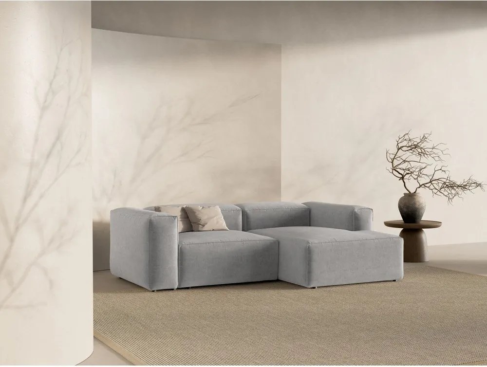 Colțar gri deschis (cu colț pe partea dreaptă/cu șezlong) Bergamo – Cosmopolitan Design