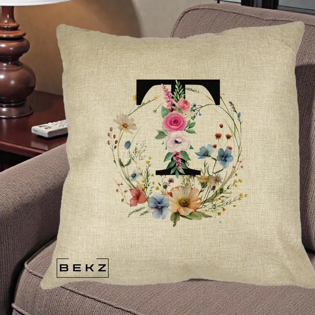 Cadou Personalizat - Perna Personalizata Monogram Litera T cu Flori Acuarela, 40x40 cm, Crem, Husa Detasabila, Perna Inclusa, BEKZ®