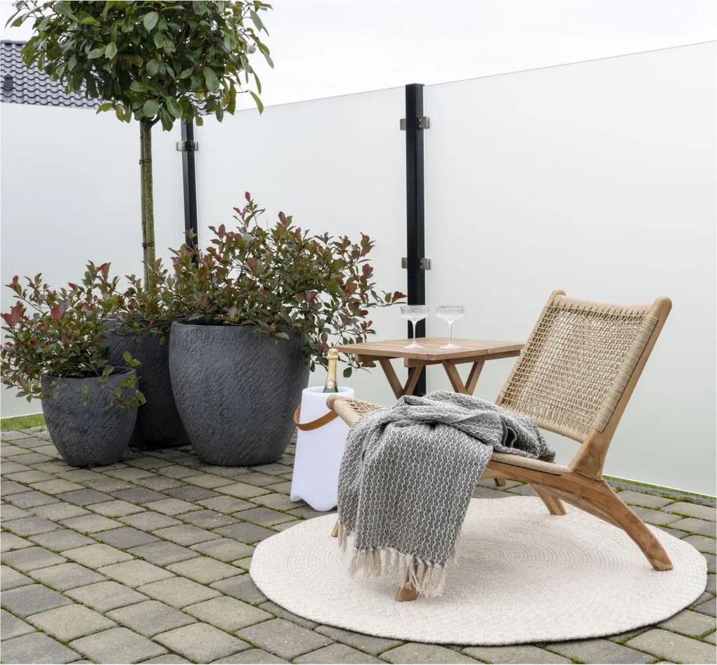 Fotoliu Derby din polyrattan cu picioare din tec natural