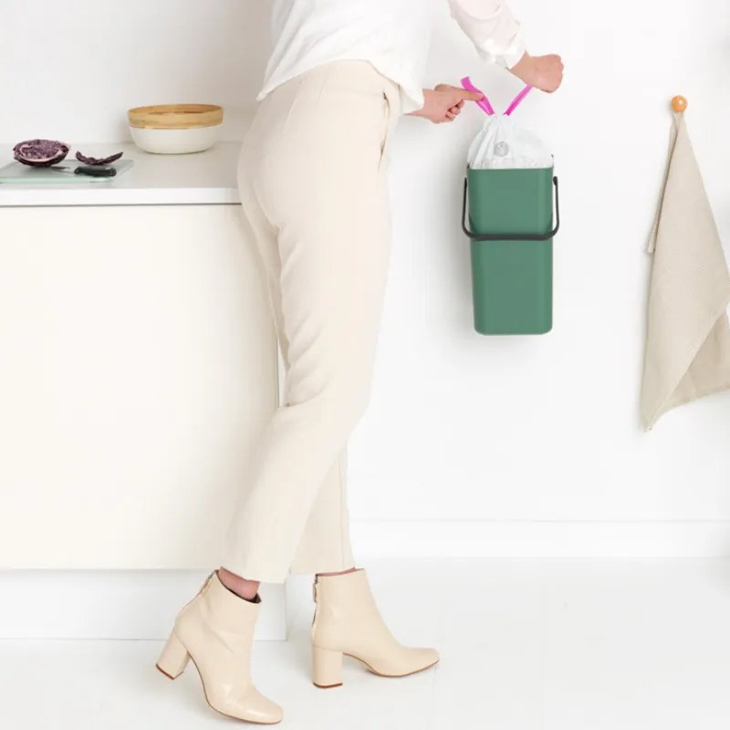 Cos colectare selectiva a deseurilorBrabantia Sort&Go 1003234, 12 L, Maner, Montabil pe perete, Verde inchis