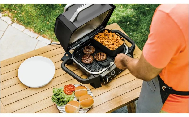 Gratar electric Ninja OG701EU, 2400W, Pana la 260C, Acoperire interna amina ceramica, Woodfire, Gri