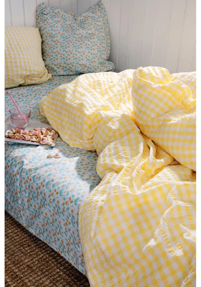 Lenjerie de pat galbenă/albă din țesătură crep pentru pat de o persoană/extinsă 140x220 cm Bæk&amp;Bølge – JUNA