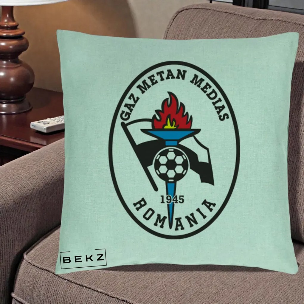 Perna Personalizata Gaz Metan Medias 1945 Fotbal, 40x40 cm, Verde Menta, Husa Detasabila, Perna Inclusa, BEKZ®