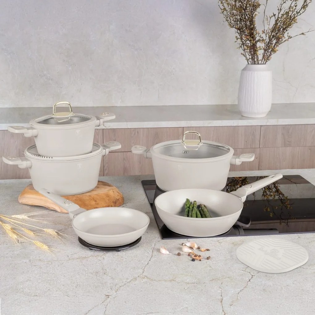 Set oale si tigai cu capace 10 piese Sahara Berlinger Haus BH 8080NN, potrivite si pentru inductie