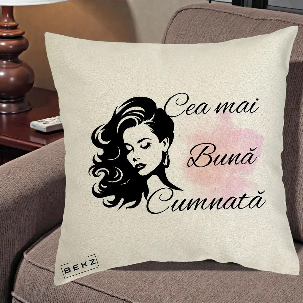 Cadou pentru Cumnata - Perna Personalizata Cea mai Buna Cumnata cu Silueta Dama si Pete Roz, 40x40 cm, Ecru, Husa Detasabila, Perna Inclusa, BEKZ®