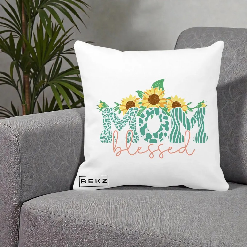 Cadou pentru Mama - Perna Personalizata Mom Blessed cu Floarea Soarelui Animal Print Teal, 40x40 cm, Alba Mata, Husa Detasabila, Perna Inclusa, BEKZ®
