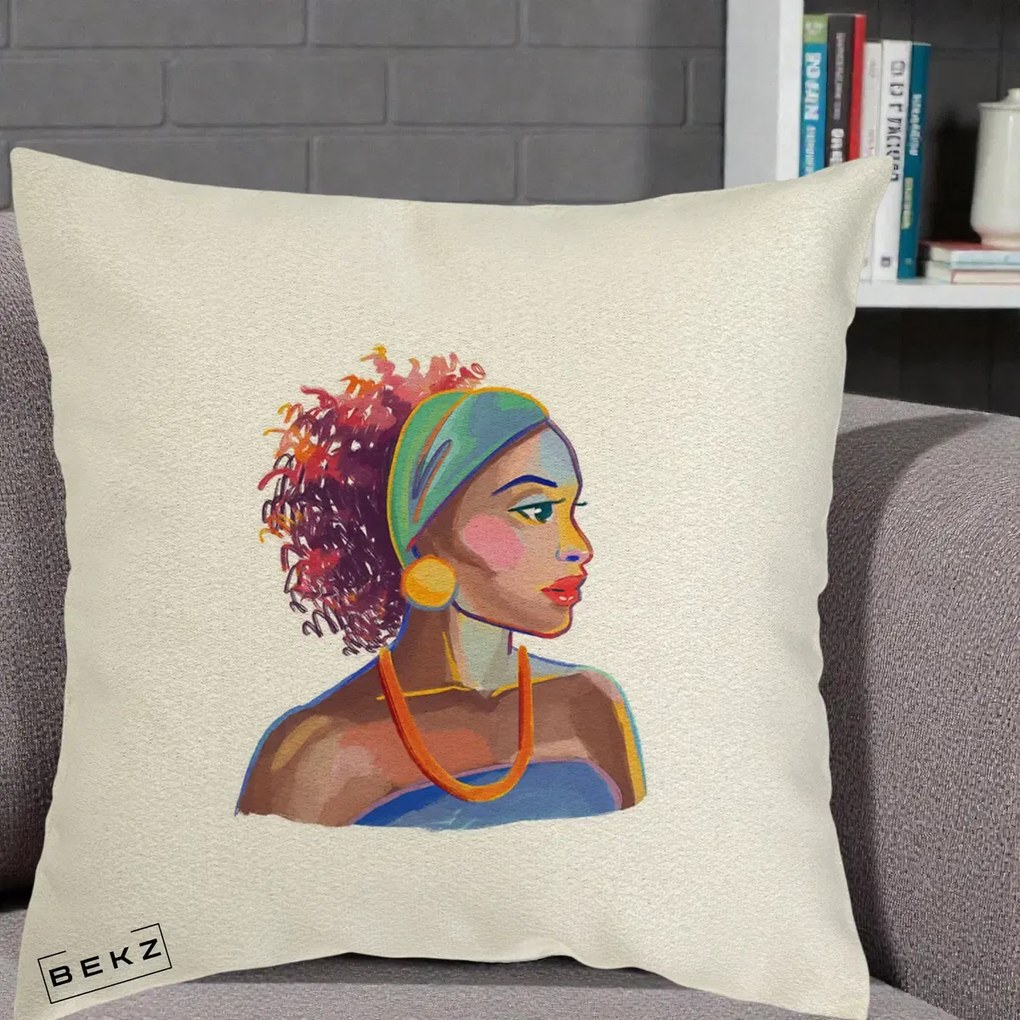 Perna Decorativa Portret Femeie Urbana Acuarela, 40x40 cm, Ecru, Husa Detasabila, Perna Inclusa, BEKZ®