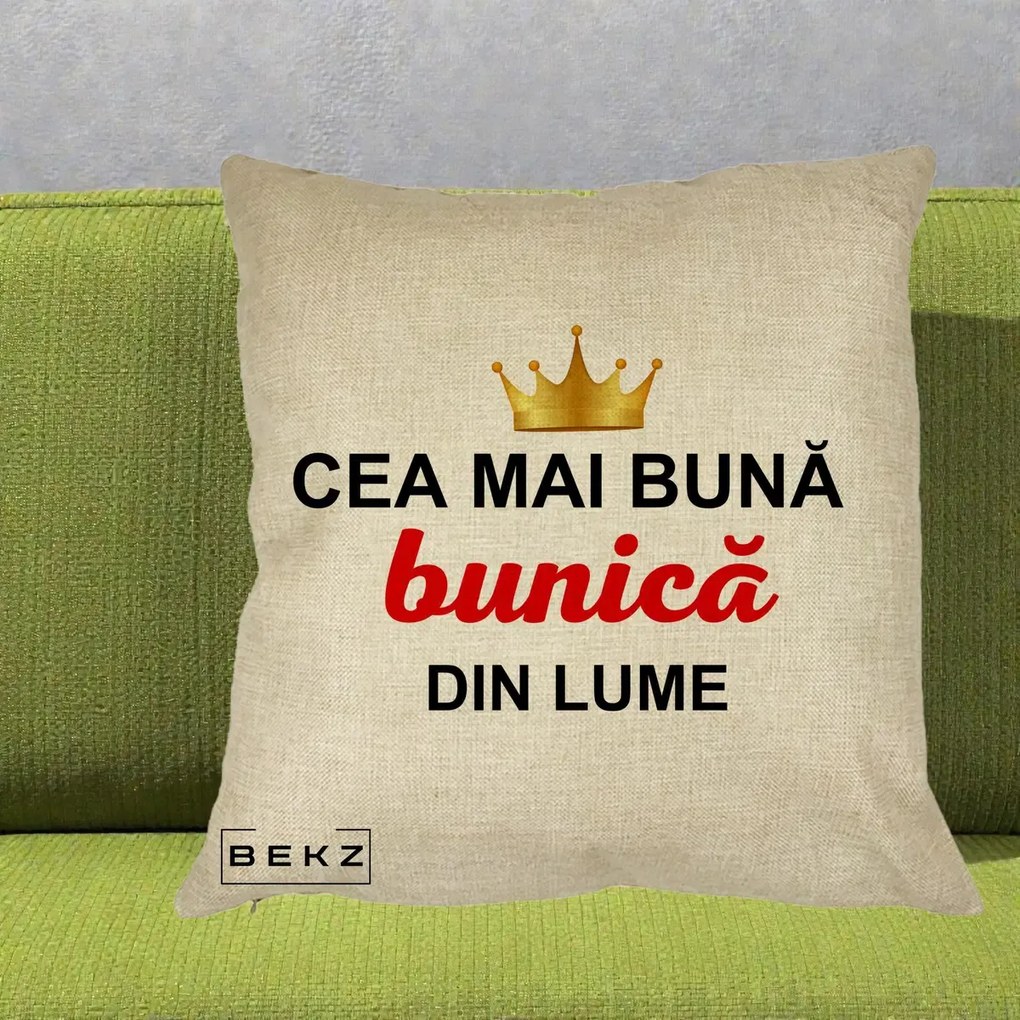 Cadou pentru Bunica - Perna Personalizata Cea Mai Buna Bunica Din Lume Coroana Aurie, 40x40 cm, Crem, Husa Detasabila, Perna Inclusa, BEKZ®