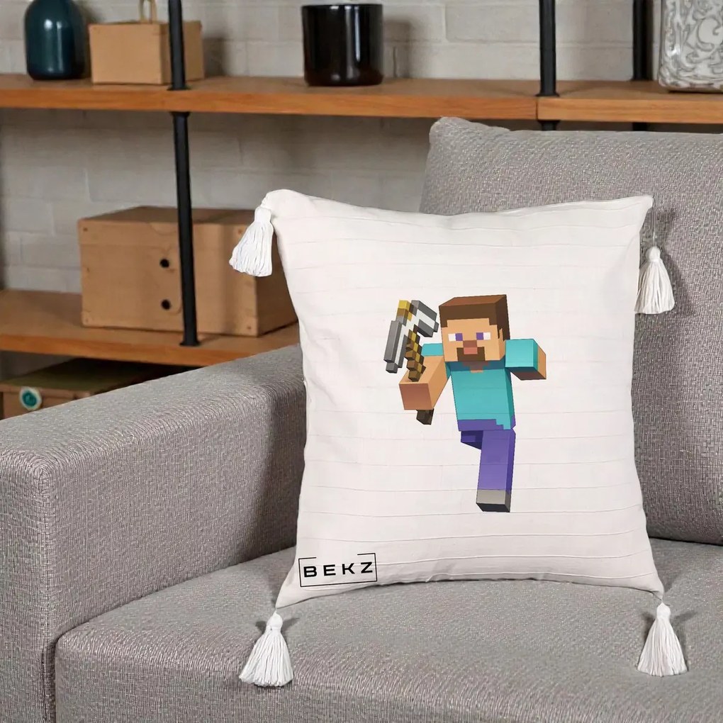 Perna Personalizata Minecraft Steve, 40x40 cm, Bej cu Franjuri, Husa Detasabila, Perna Inclusa, BEKZ®