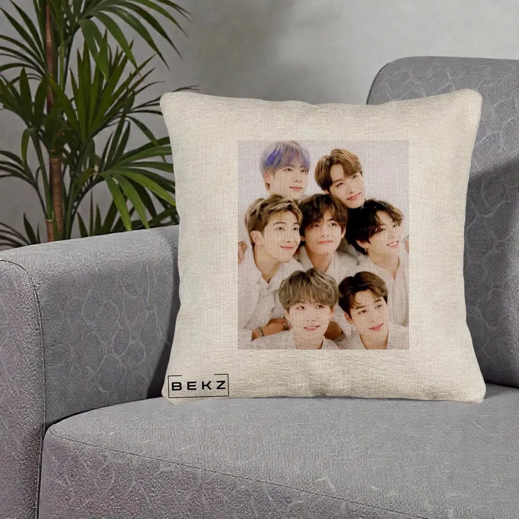 Perna Personalizata K-pop BTS Foto Grup Fete Albe, 40x40 cm, Bej Canapea, Husa Detasabila, Perna Inclusa, BEKZ®