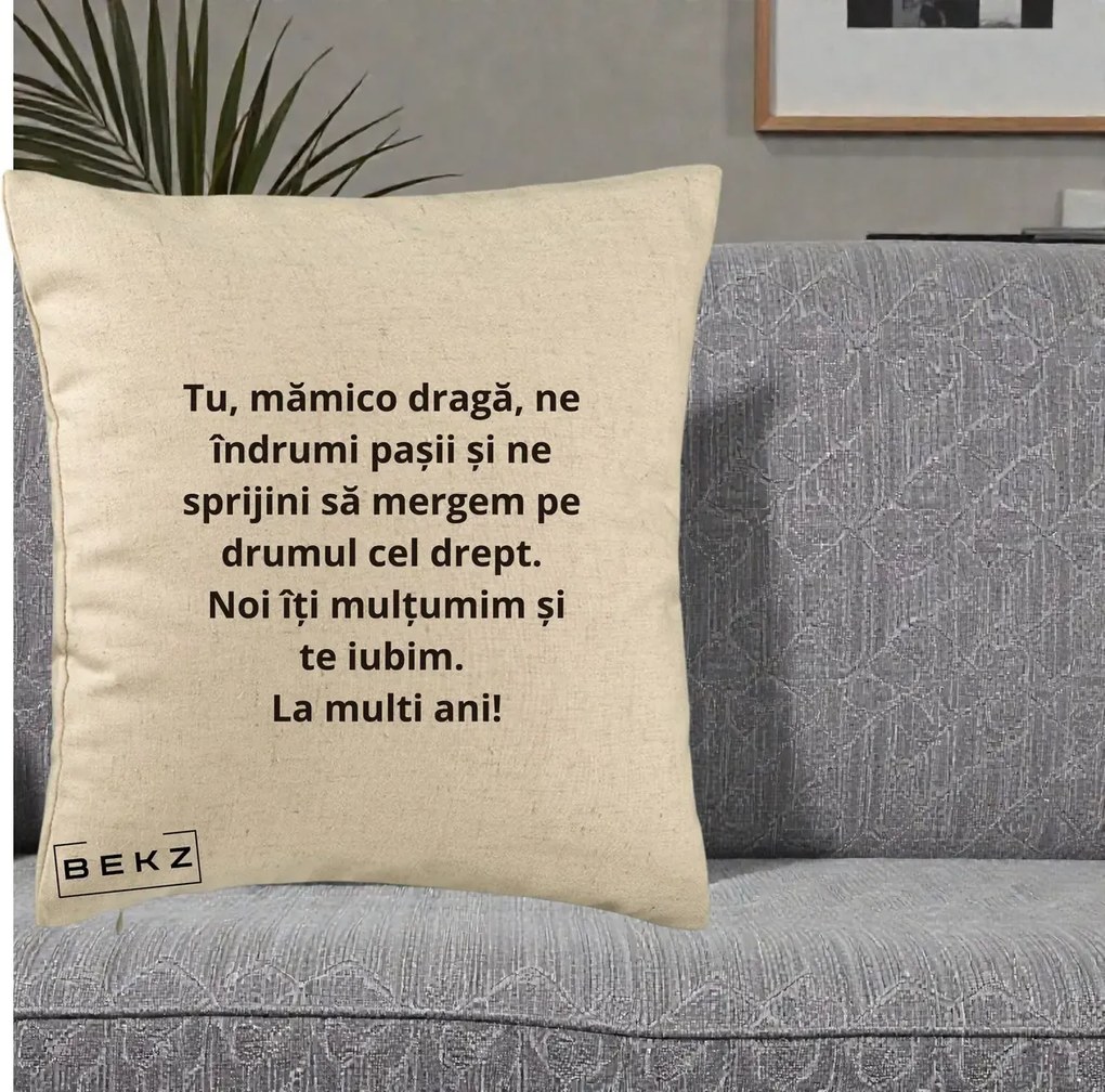 Cadou pentru Mama - Perna Personalizata Mamico Draga Te Iubim La Multi Ani cu Text Negru, 40x40 cm, Bej, Husa Detasabila, Perna Inclusa, BEKZ®