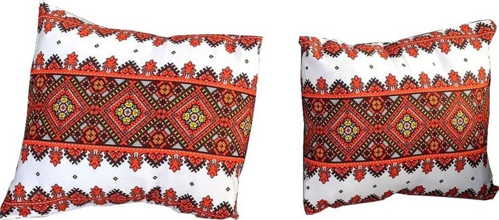 Set 4 perne decorative Casa Gino®, 2 perne 70X50, 2 perne 40X40, pentru living, bucatarie si dormitor, bumbac 100%, Motive traditionale si Rosu