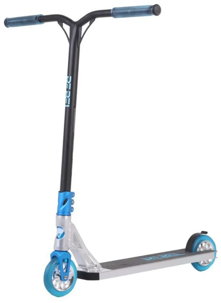 Trotineta Freestyle NOVOKIDS™ Rebel Stunter PRO, Maner 67 cm latime, Max 100 kg, Frana picior, Cadru si roti aluminiu, Diametru roata 120 mm, Albastru
