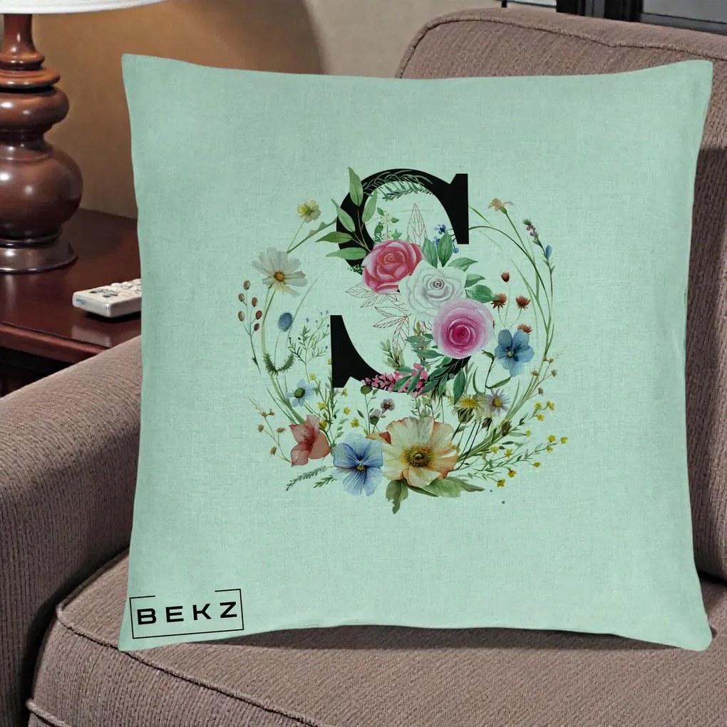 Cadou Personalizat - Perna Personalizata Monogram Litera S cu Flori Acuarela, 40x40 cm, Verde Menta, Husa Detasabila, Perna Inclusa, BEKZ®