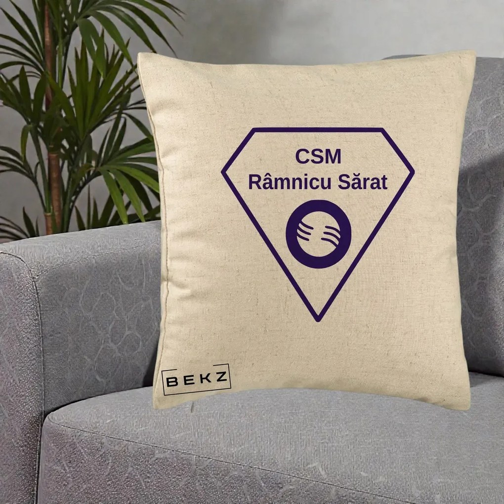 Perna Personalizata CSM Ramnicu Sarat Fotbal, 40x40 cm, Bej, Husa Detasabila, Perna Inclusa, BEKZ®