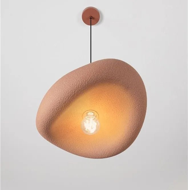Lustra suspendata cu textura granulata Bambel rosu caramiziu