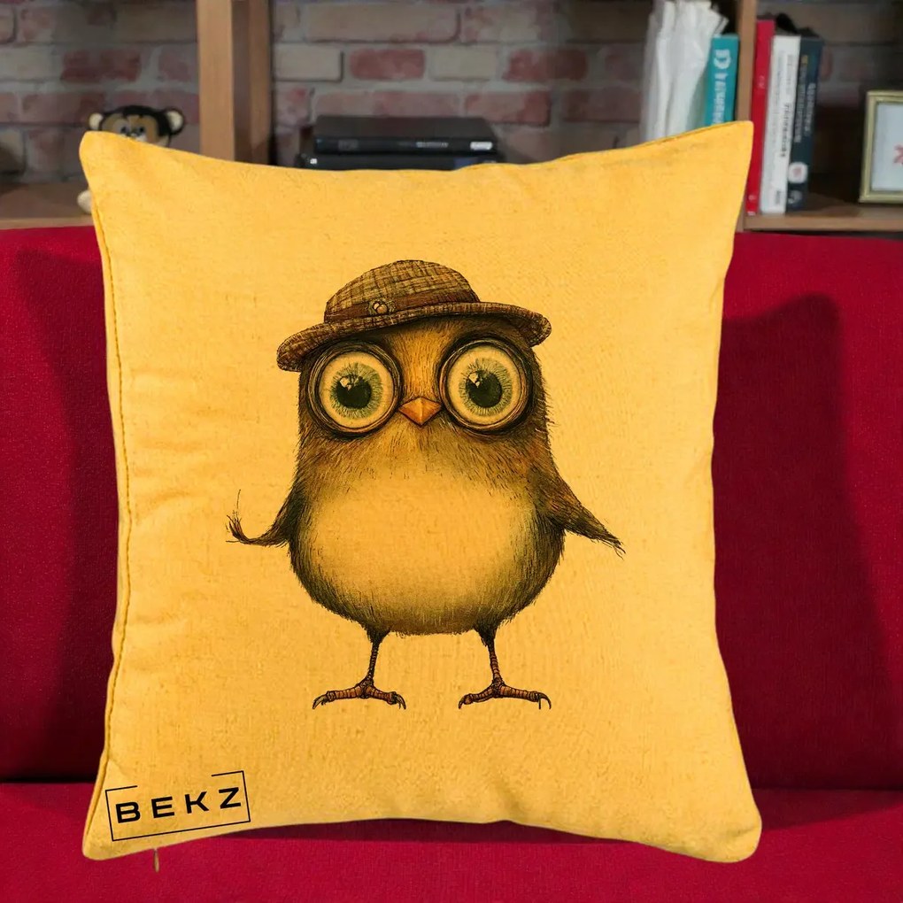 Perna Decorativa Pui Intelectual cu Palarie Tweed, 40x40 cm, Galben, Husa Detasabila, Perna Inclusa, BEKZ®