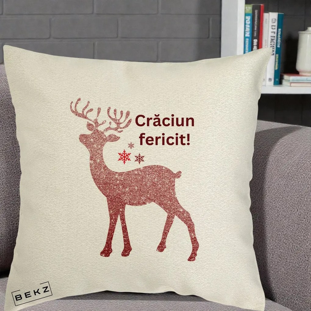 Perna Decorativa Ren Sclipitor Glitter Craciun Fericit, 40x40 cm, Ecru, Husa Detasabila, Perna Inclusa, BEKZ®
