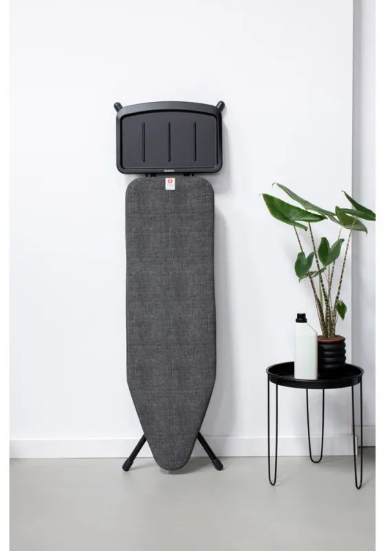 Masa de calcat Brabantia B 1003351, 124x38 cm, 7 pozitii de reglare, Suport generator de abur, Negru