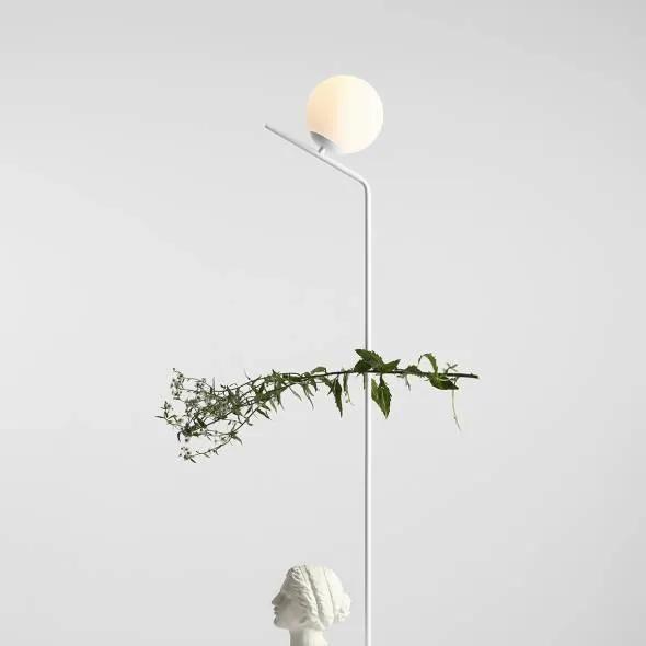 Lampadar modern alb cu glob de sticla Gallia