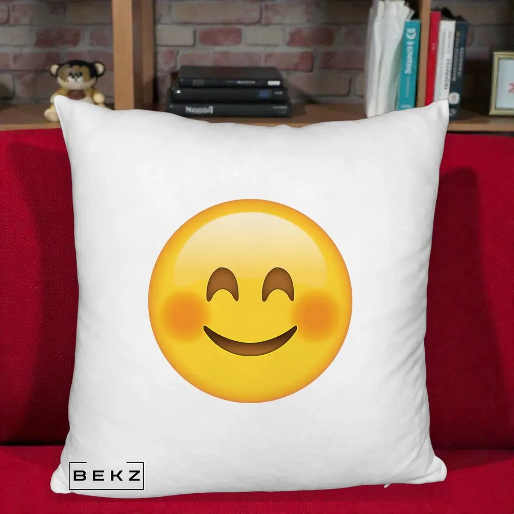 Perna Decorativa Emoji Fericit Roscat, 40x40 cm, Alb Pufos, Husa Detasabila, Perna Inclusa, BEKZ®