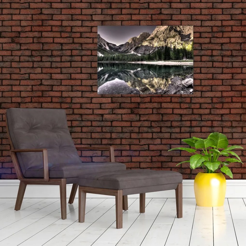 Tablou pe sticlă cu lac montan (70x50 cm)