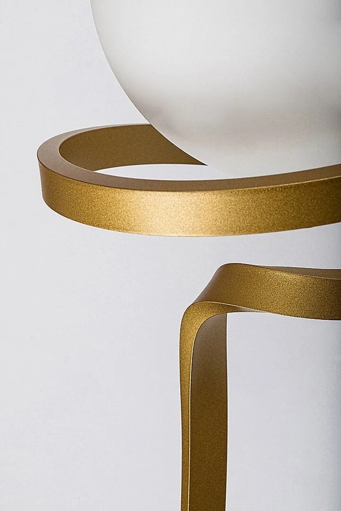 Aplica de perete design modern Sarabi
